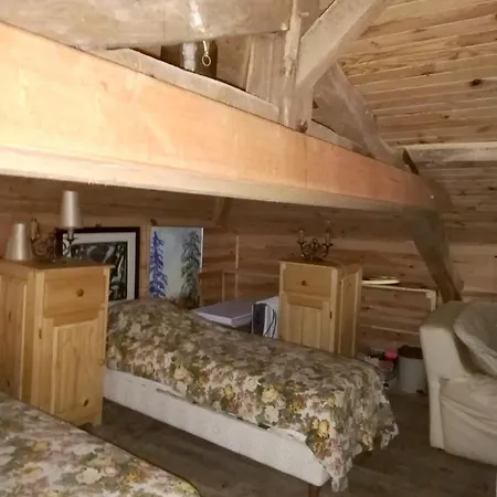 Maison Spacieuse A St Constant Fournoules Avec Jardin Holiday home